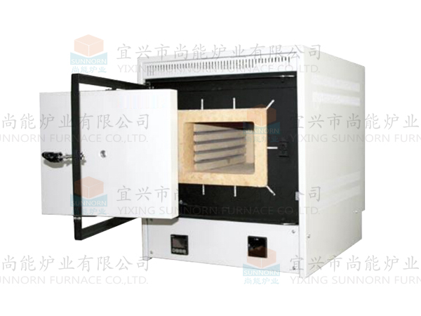 1200℃高鋁爐膛常規側開門箱式爐 1200℃高鋁爐膛常規側開門箱式爐